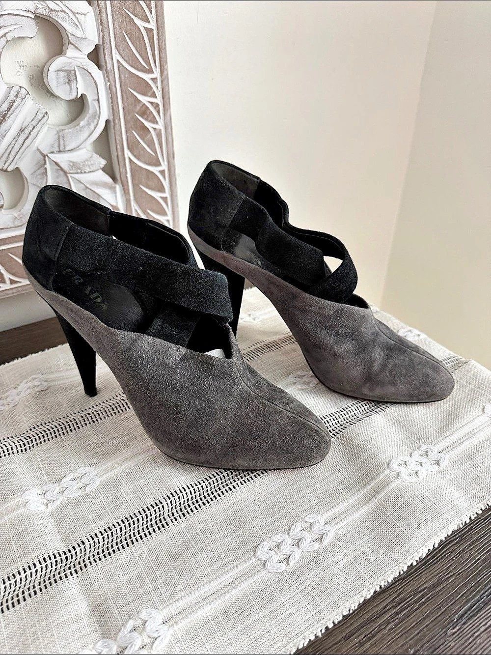 Prada Gray & Black Suede Criss-Cross Strap Pumps EU 39